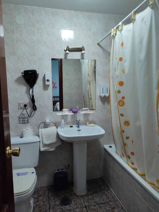 Pension - Restaurante Vilaboa Boveda  Ngoại thất bức ảnh